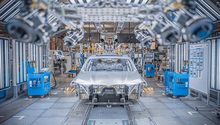 BMW Group secures CO2-reduced steel for global production